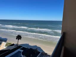 Oceans Atrium 703