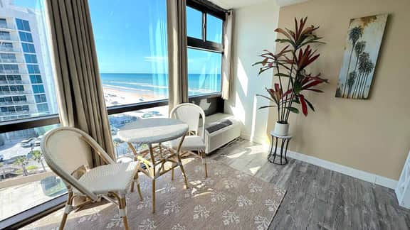 Oceanside 819